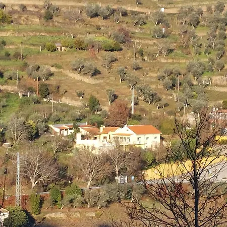 Bairral House Ferienhaus Ferreiros de Avoes