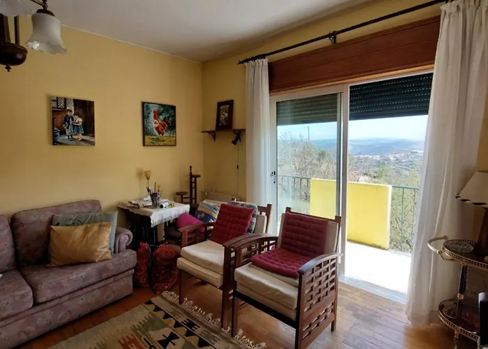 Bairral House Ferreiros de Avoes