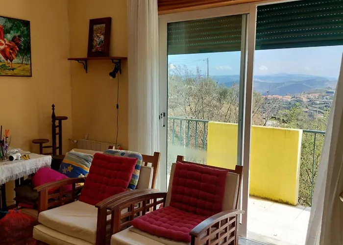 Vakantiehuis Bairral House Ferreiros de Avoes